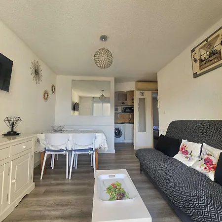 Beau T2 Avec Parking, Clim Et Wifi - - Fr-1-553-186 شقة *
